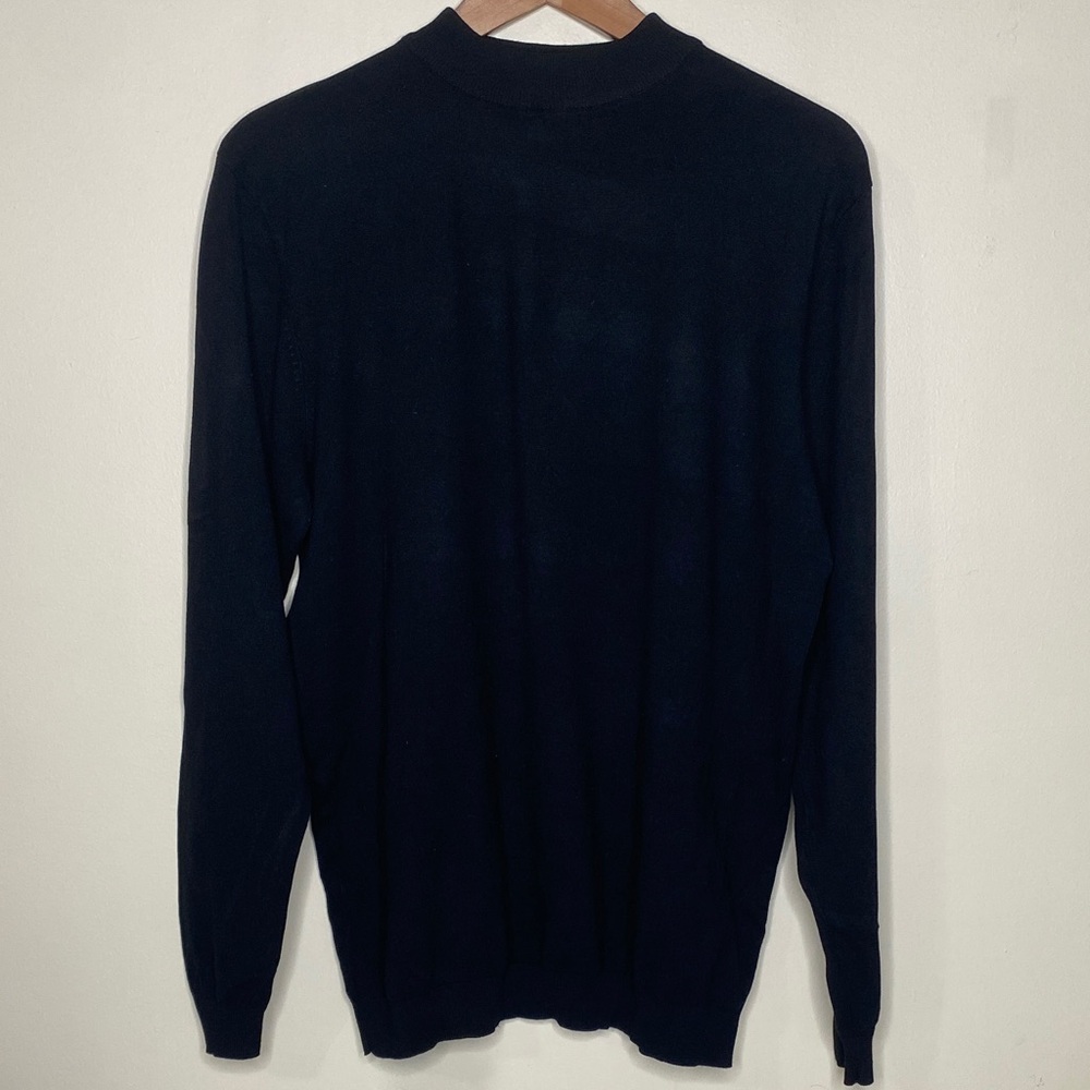 Zara Men's Black Crewneck Sweater